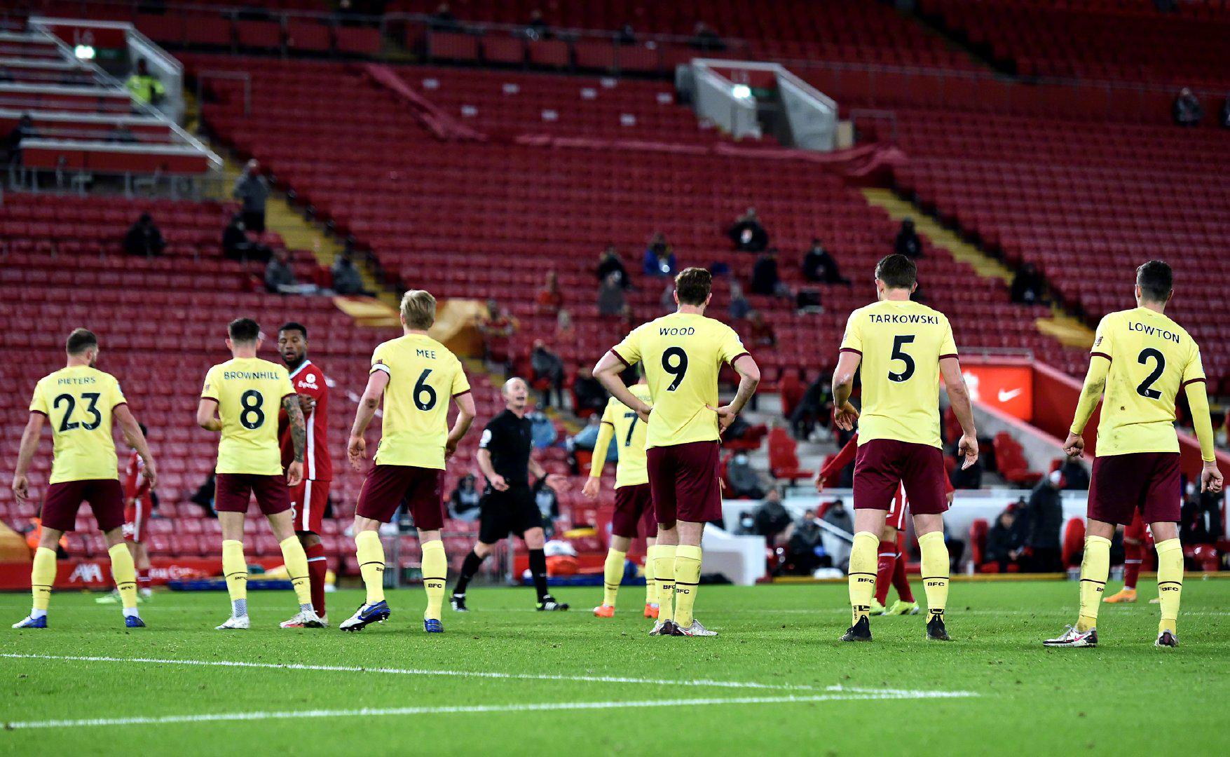 成功夺得乒 成功夺得乒